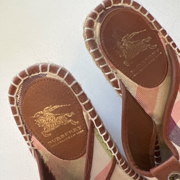 Burberry Wedges summer colours size 37 - Picture 8 of 8